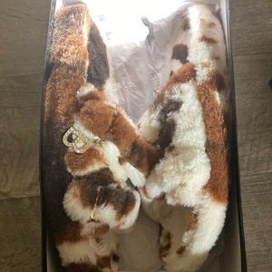 bebe sandals cow print.